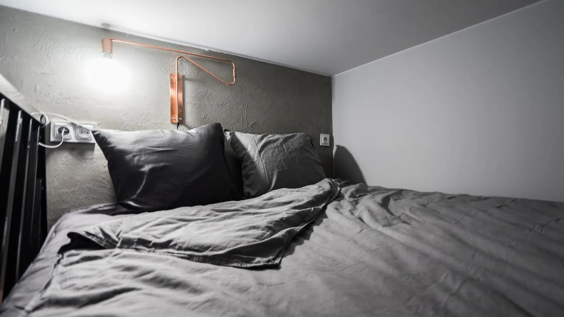 Close-Central Warsaw Apartment - Great Location- Praga&Zabkowska